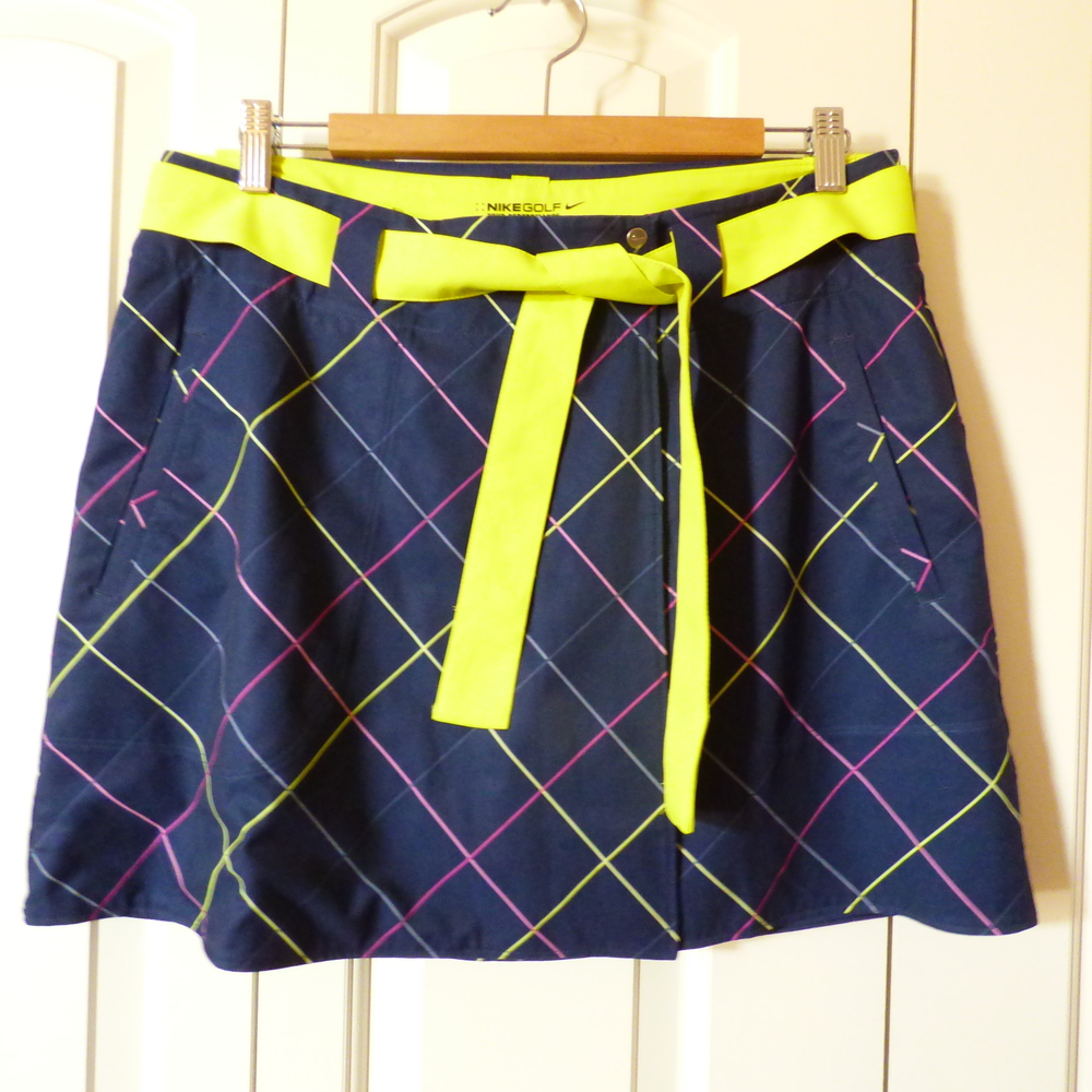 Nike Golf Dri-Fit Skort in Navy Blue